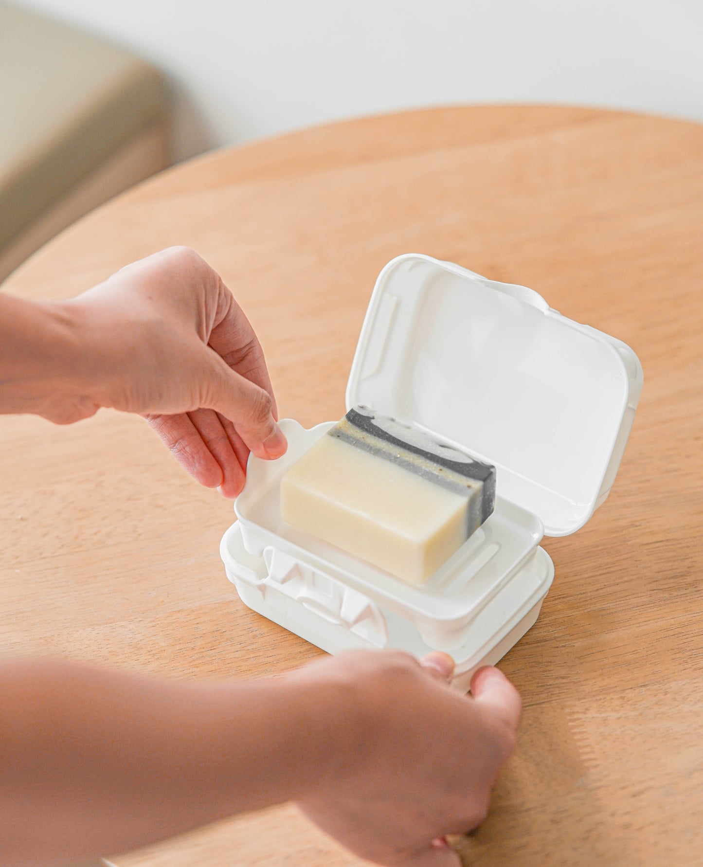 Travel Soap Case With Tray