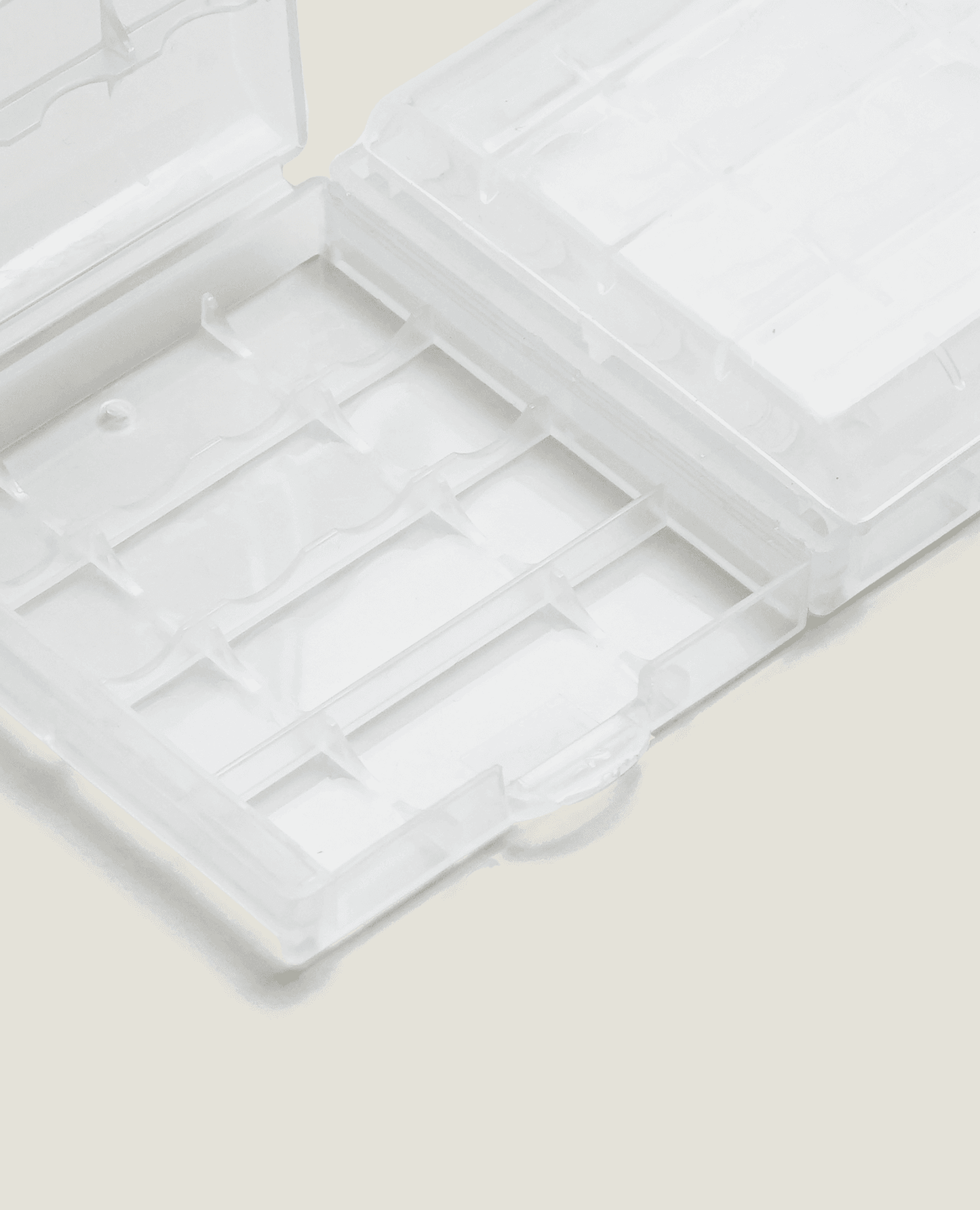 8 Slots Battery Storage Case